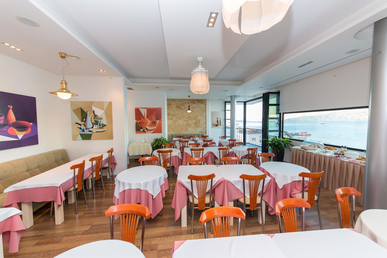 Hotel Brilant Saranda Exterior foto
